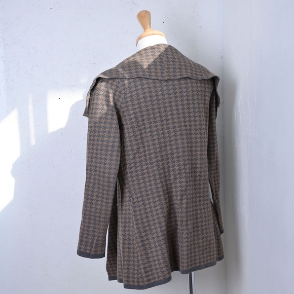 Contemporaine by Simons | Brown houndstooth heavy sweater flowly cardigan - Picture 2 of 15